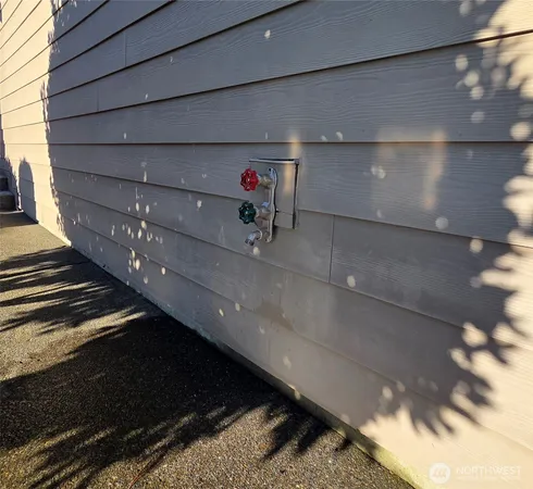 $550,000 | 1605 Riddell Avenue Northeast, Orting, WA 98360