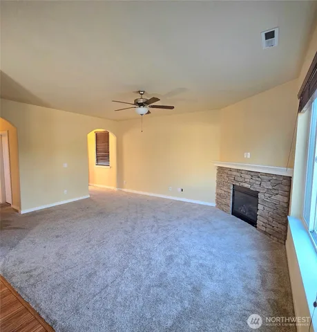 $560,000 | 1605 Riddell Avenue Northeast, Orting, WA 98360