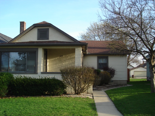 505 West Cleveland Street Spring Valley, IL 61362 - Photo 2 of 17