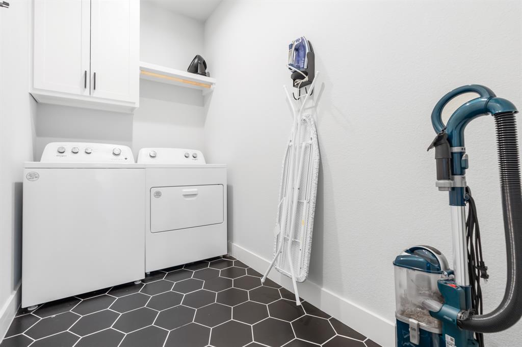425 Proctor Avenue Waco, TX 76708 - Photo 26 of 33 a room with storage and utility