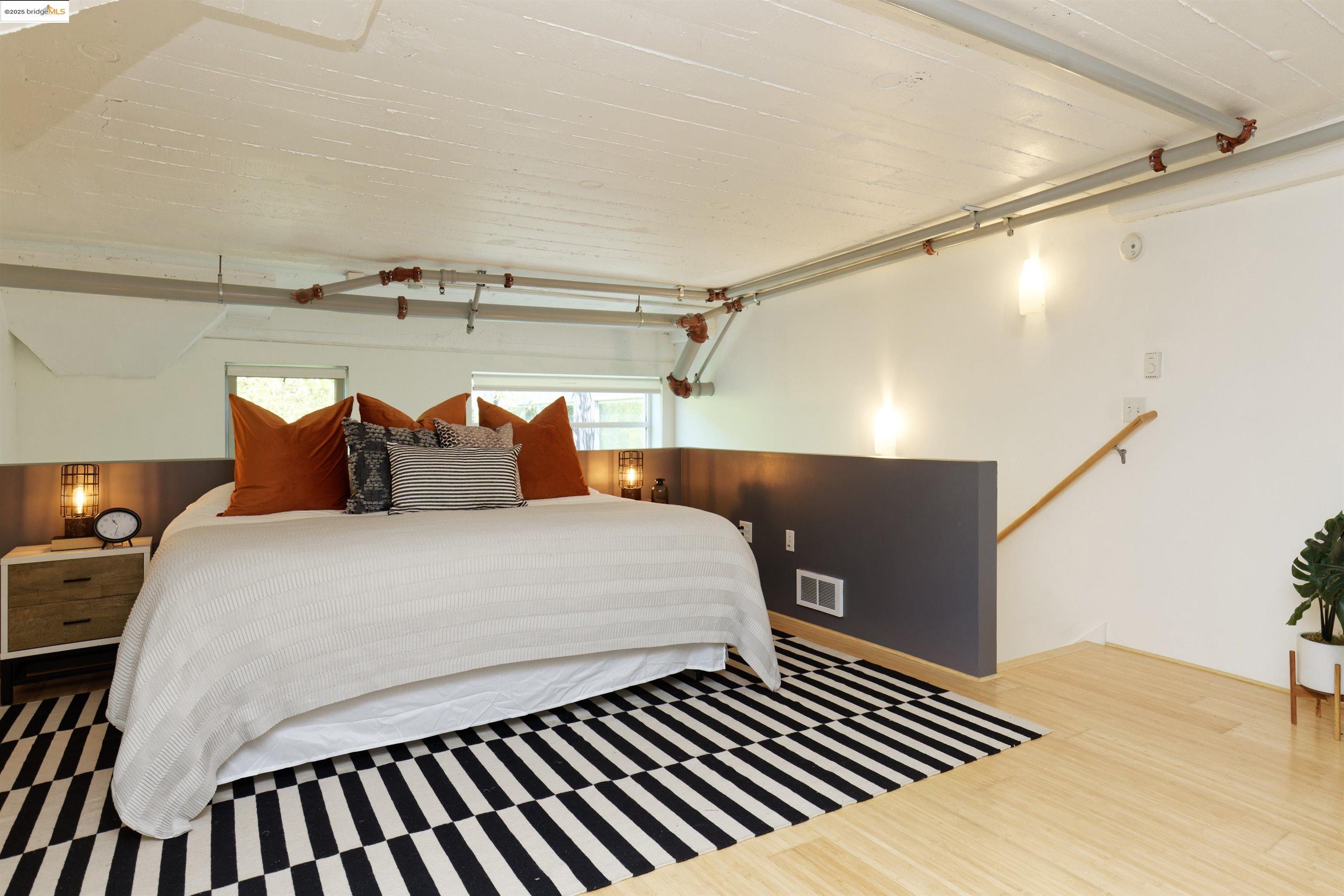 Lower Bottoms Oakland, CA 94607 - Photo 13 of 22