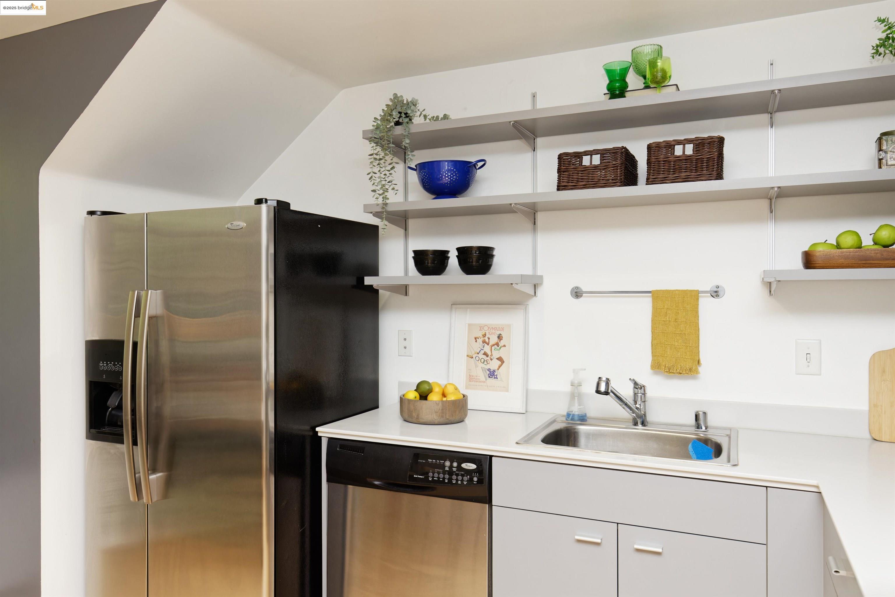 Lower Bottoms Oakland, CA 94607 - Photo 10 of 22