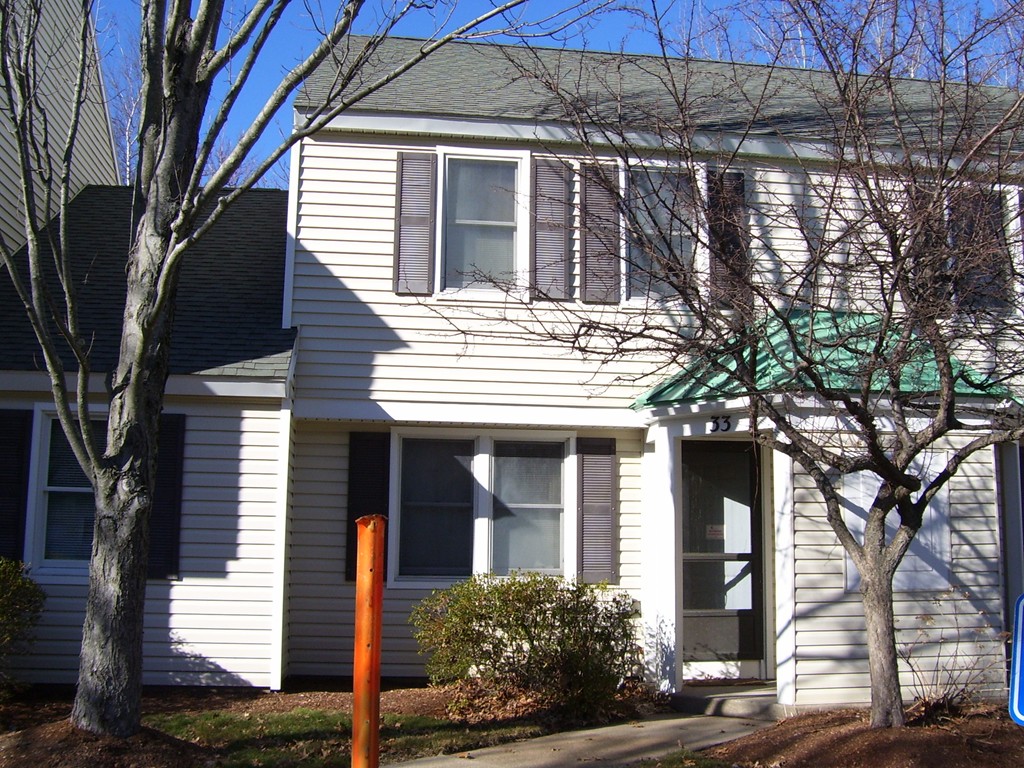 33 Victoria Heights Road, Unit 33 Boston, MA 02136 - Photo 3 of 8 Gallery Image 3