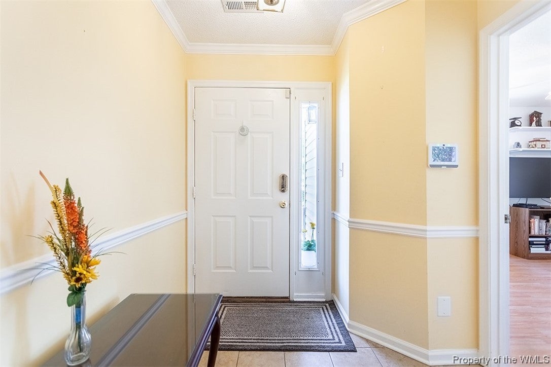 109 Rustling Oak Ridge Yorktown, VA 23692 - Photo 8 of 32 Gallery Image 8