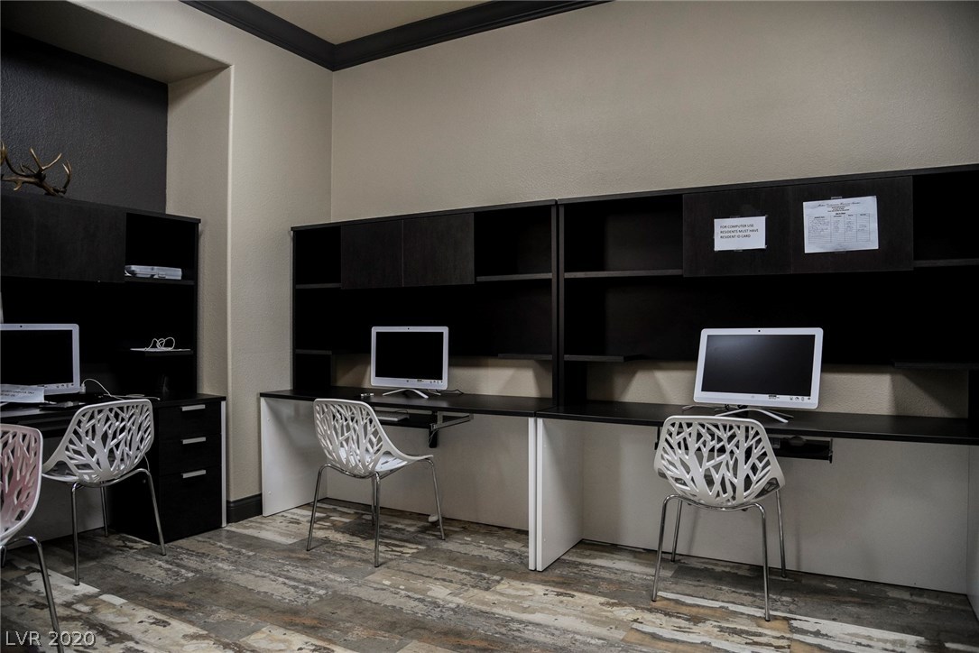 555 East Silverado Ranch Boulevard, Unit 1045 Las Vegas, NV 89183 - Photo 16 of 44