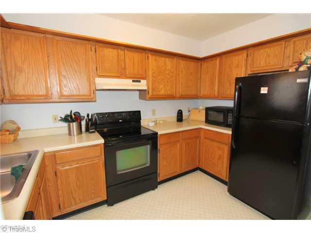 100 Pineview Road Gibsonville, NC 27249 - Photo 8 of 16 Kitchen.