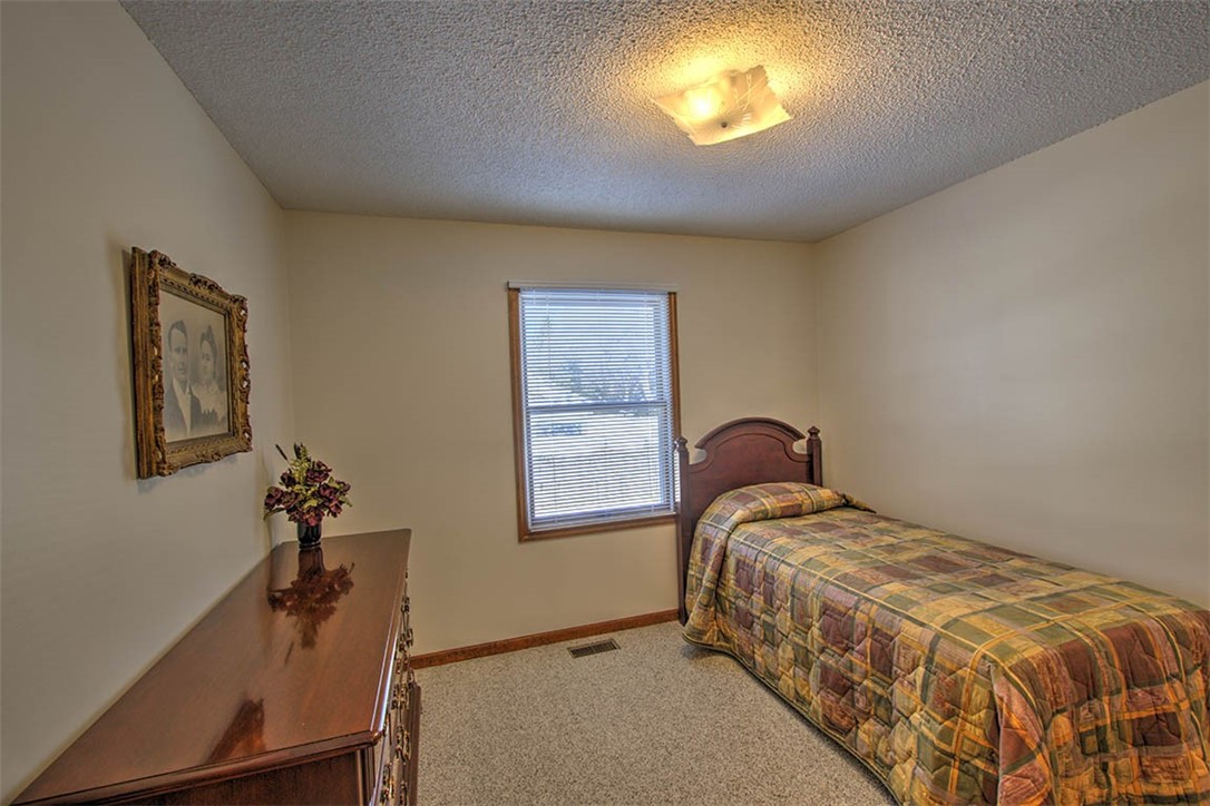 1520 Highland Place Decatur, IL 62526 - Photo 16 of 22