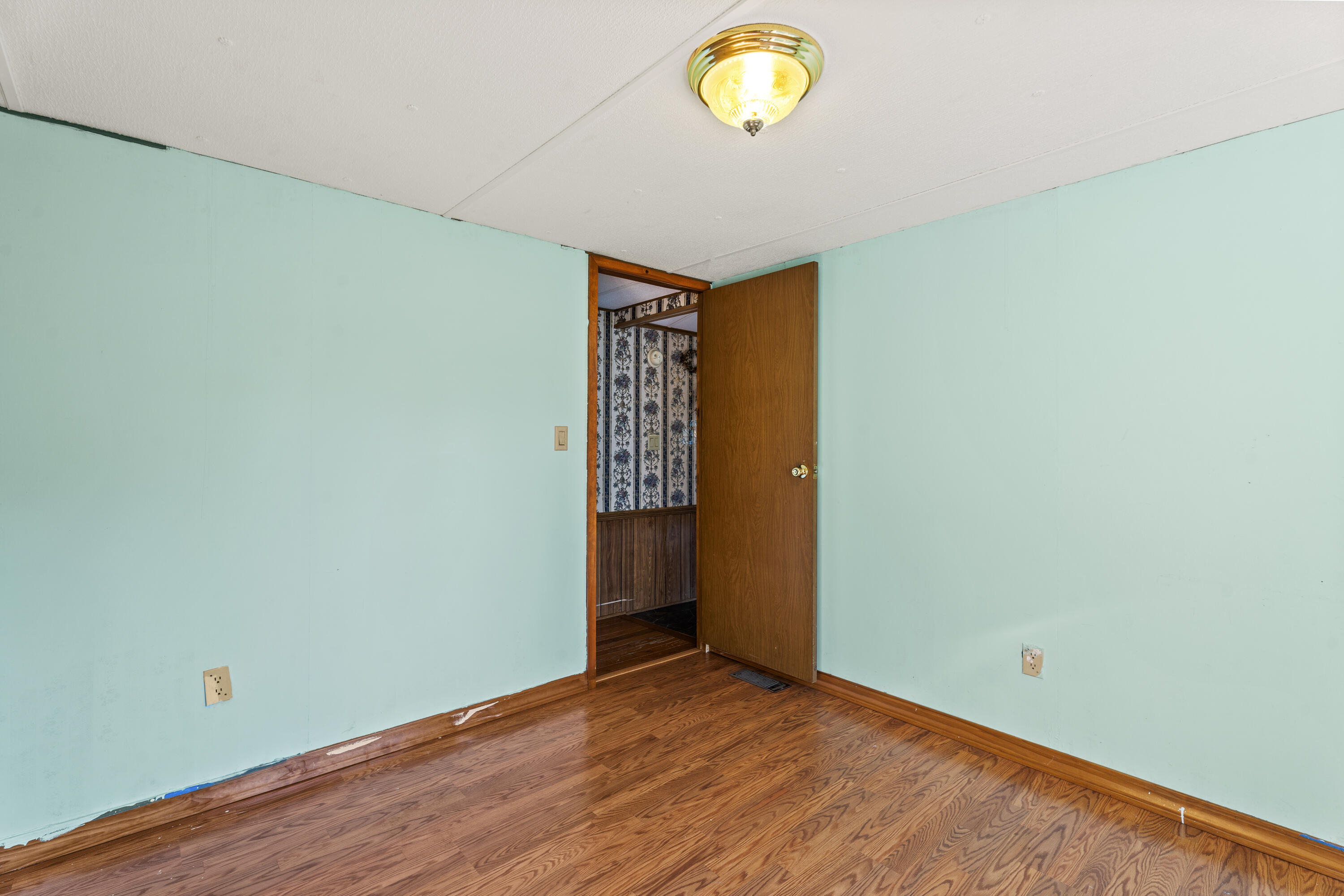 203 Main Road Abbot, ME 04406 - Photo 22 of 38 DSC05308