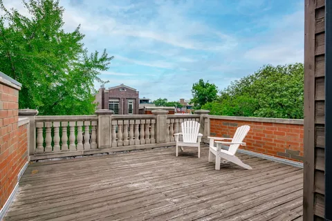 $2,000,000 | 1633 North Wolcott Avenue, Chicago, IL 60622