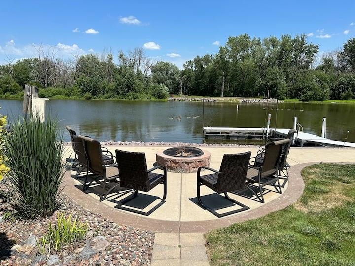 531 East Milwaukee Fort Fort Atkinson, WI 53538 - Photo 4 of 32