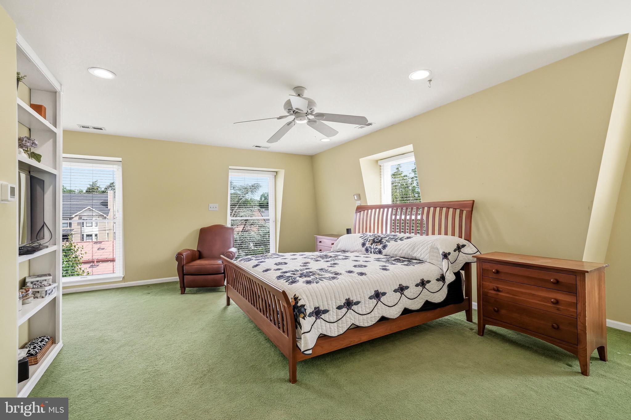 133 Plum Street Moorestown, NJ 08057 - Photo 33 of 46