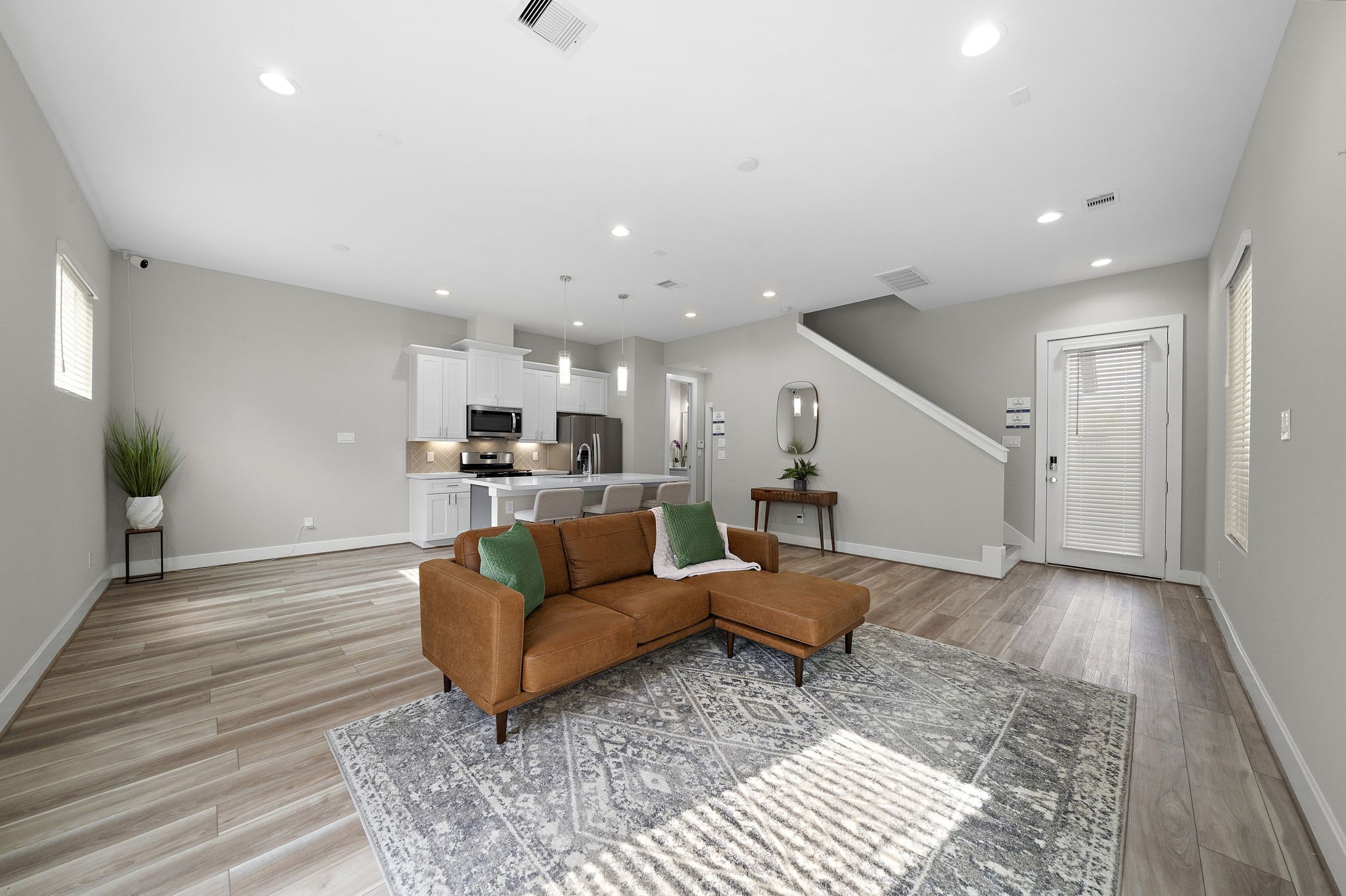 8402 Curry Road Houston, TX 77093 - Photo 26 of 32