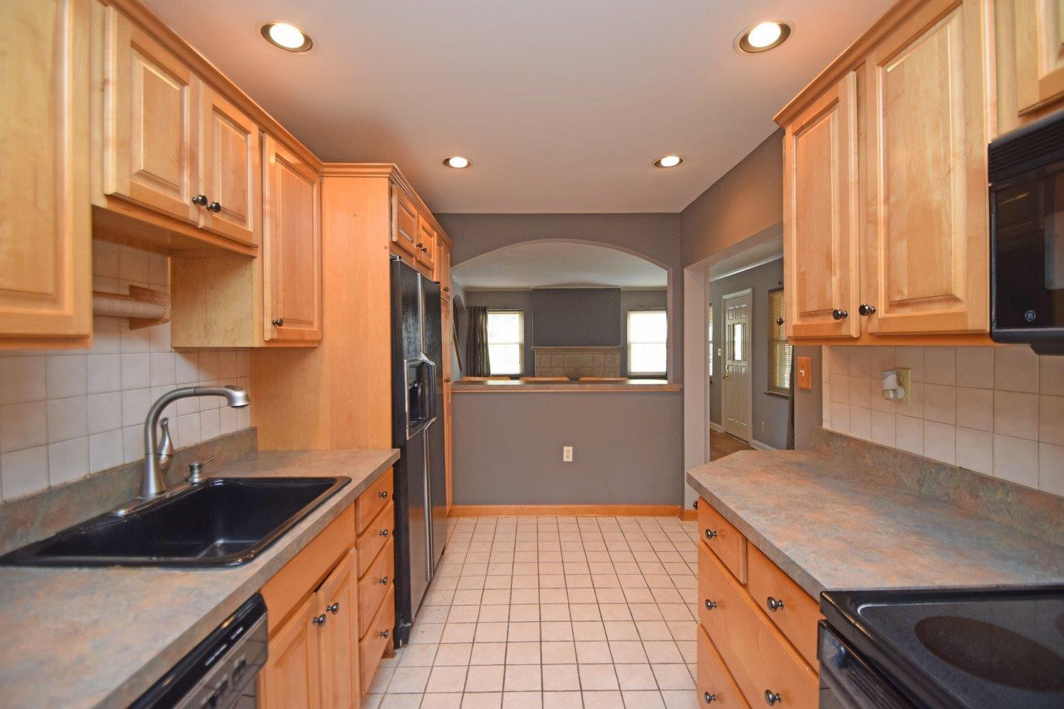 1421 Amsterdam Road Covington, KY 41011 - Photo 8 of 28 Gallery Image 8