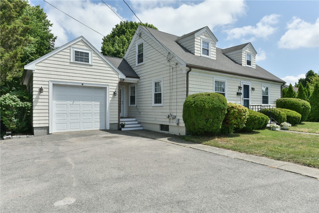 48 Kickemuit Road Warren, RI 02885 - Photo 1 of 32 Gallery Image 1