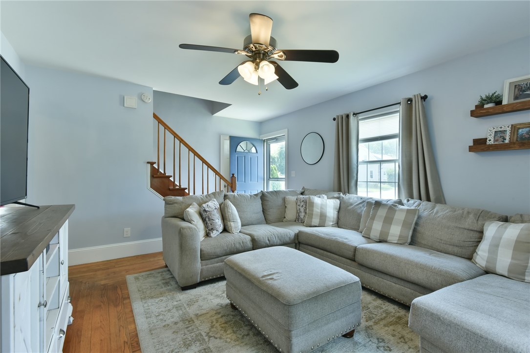 48 Kickemuit Road Warren, RI 02885 - Photo 11 of 32 Gallery Image 11