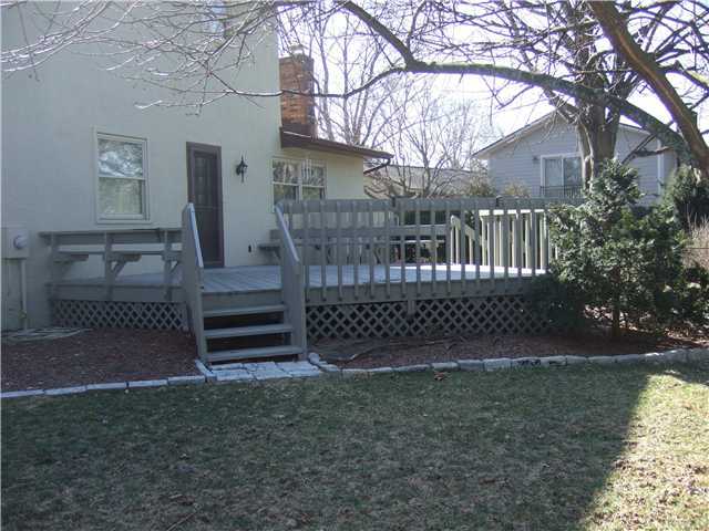 7045 Rieber Street Columbus, OH 43085 - Photo 4 of 13