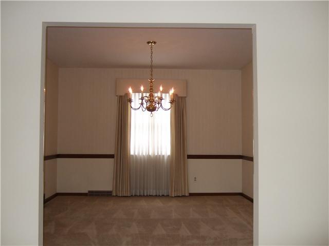7045 Rieber Street Columbus, OH 43085 - Photo 6 of 13