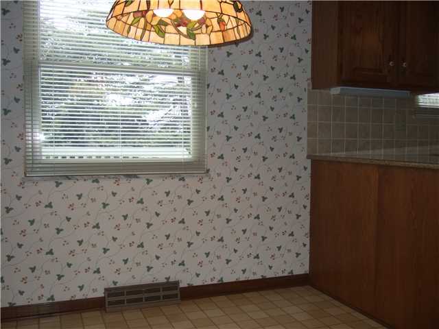 7045 Rieber Street Columbus, OH 43085 - Photo 8 of 13