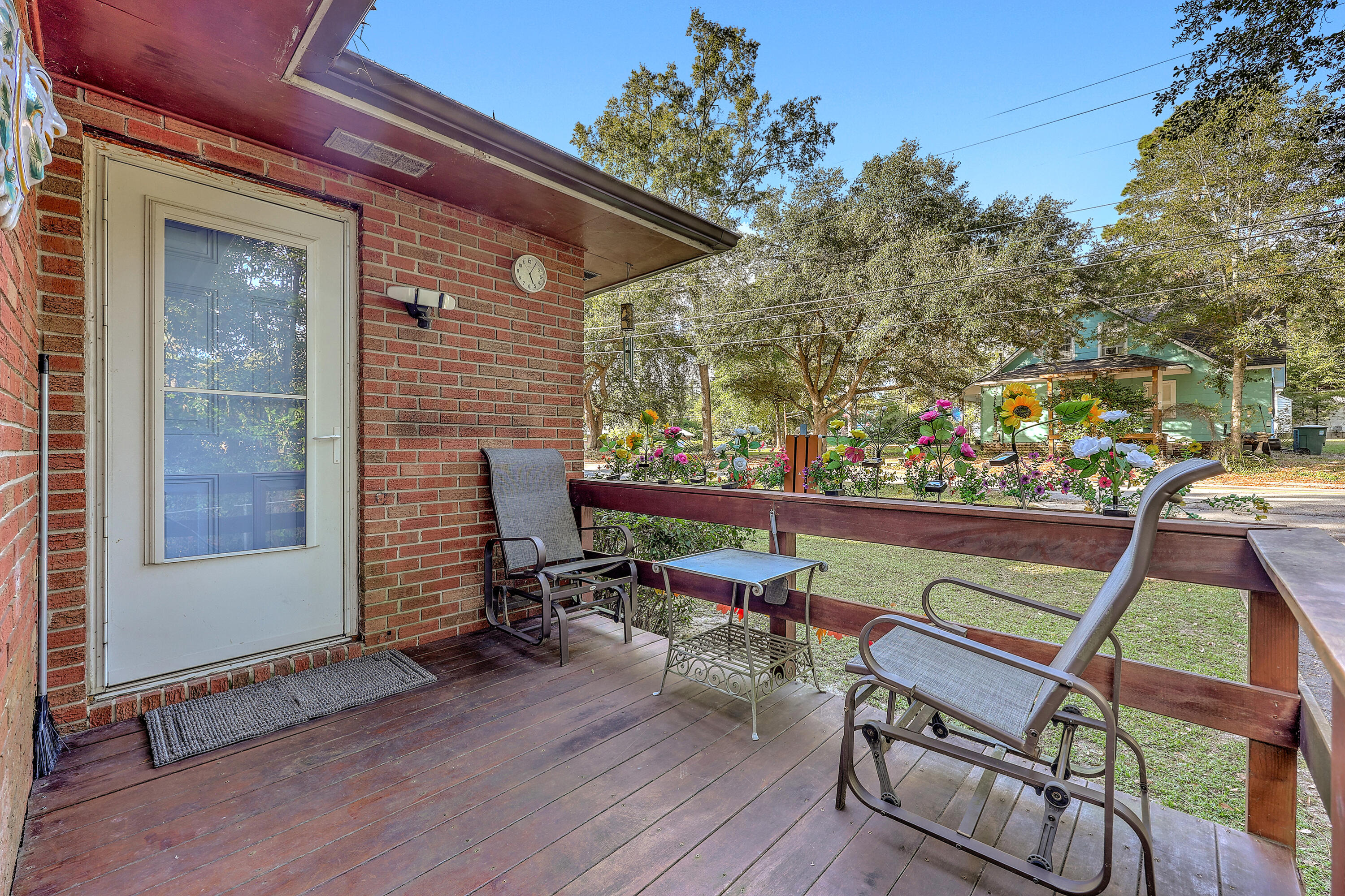 2 Mood Street Summerton, SC 29148 - Photo 25 of 33 Side Deck
