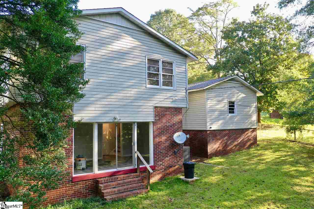 402 Farmington Road Greenville, SC 29605 - Photo 19 of 26