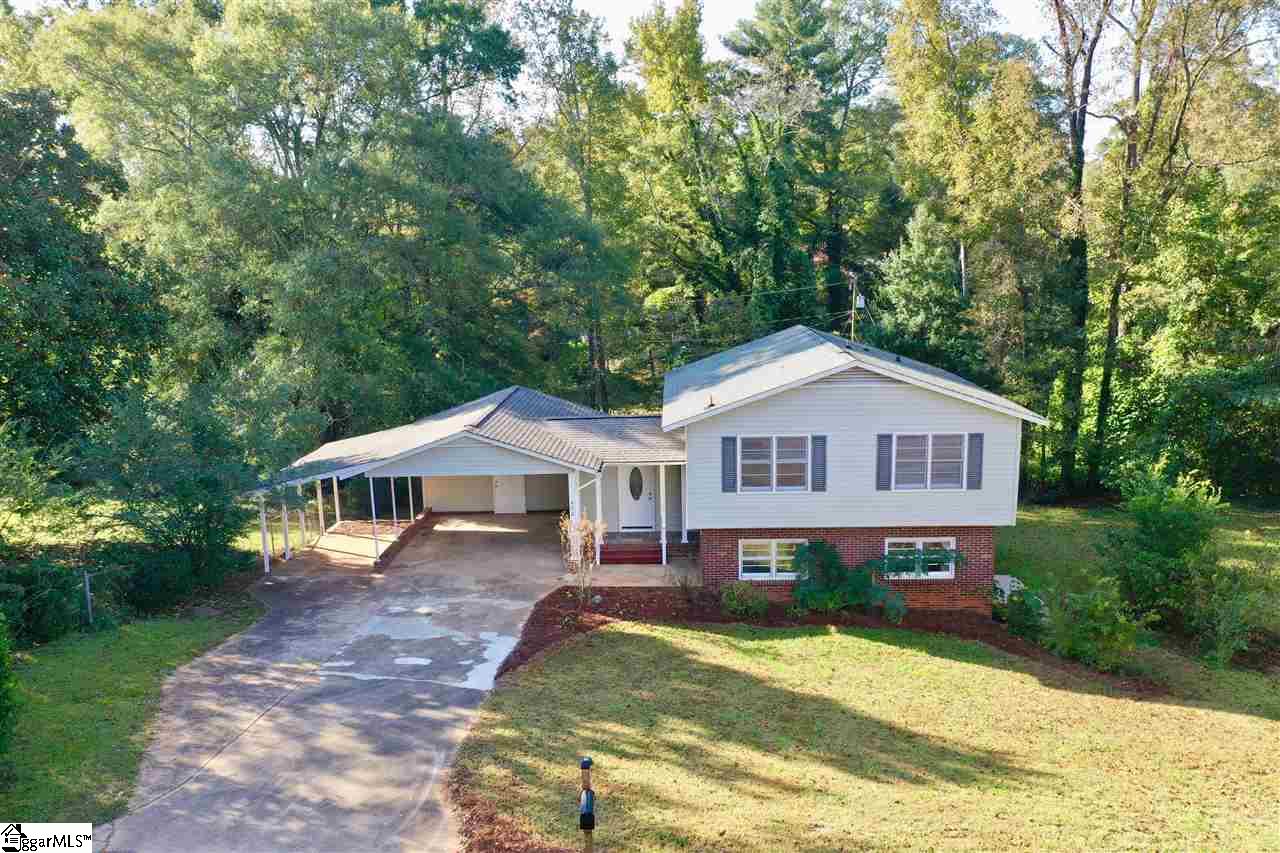 402 Farmington Road Greenville, SC 29605 - Photo 21 of 26