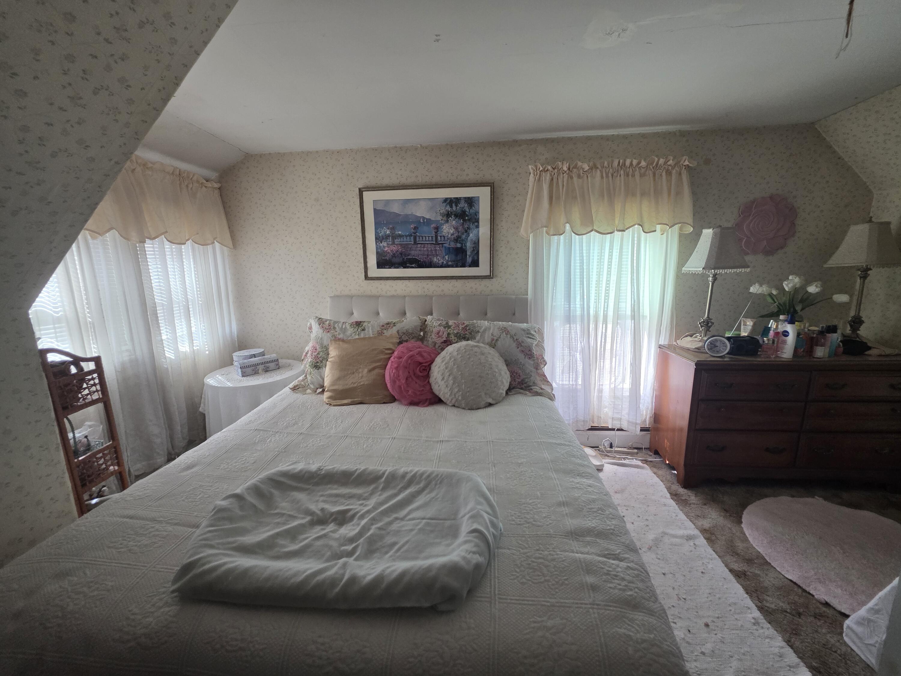 115 Limerock Street Rockland, ME 04841 - Photo 14 of 21 20251007_105043