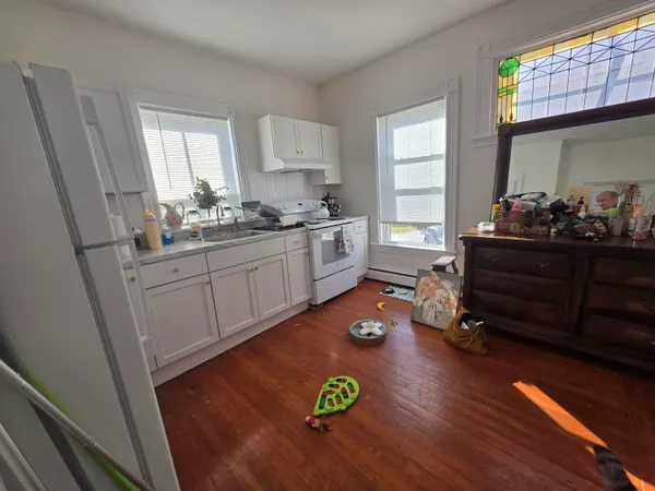 $475,000 | 115 Limerock Street, Rockland, ME 04841