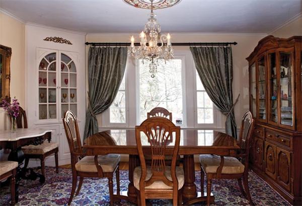 370 Quinobequin Road Newton, MA 02468 - Photo 3 of 7 a view of a dining room with furniture and window