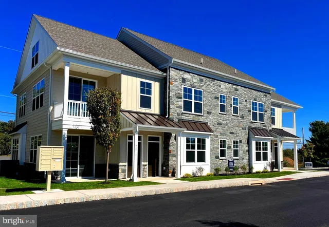 $489,000 | 415 # 2 Asha Way, Harleysville, PA 19438