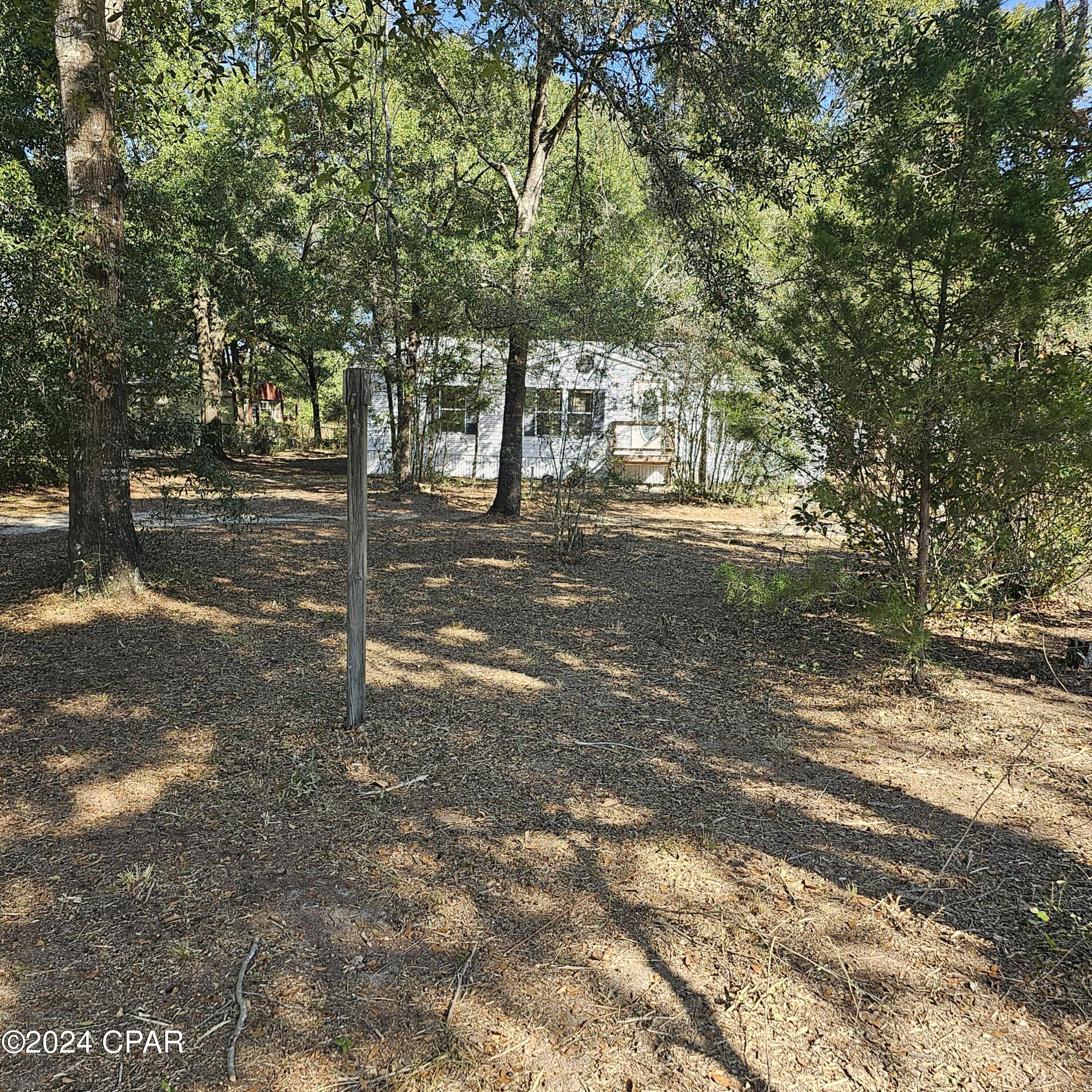562 Caswell Road DeFuniak Springs, FL 32433 - Photo 16 of 20 Gallery Image 16