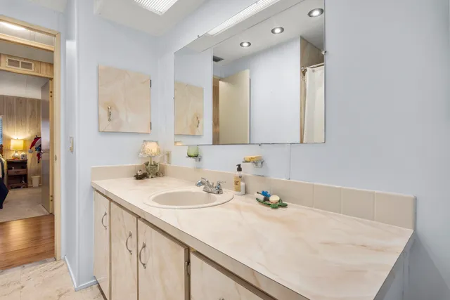 $65,000 | 485 Onyx Way, Jensen Beach, FL 34957