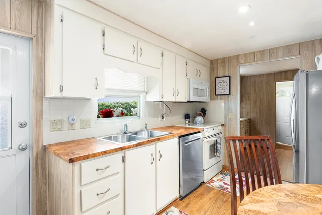 $65,000 | 485 Onyx Way, Jensen Beach, FL 34957