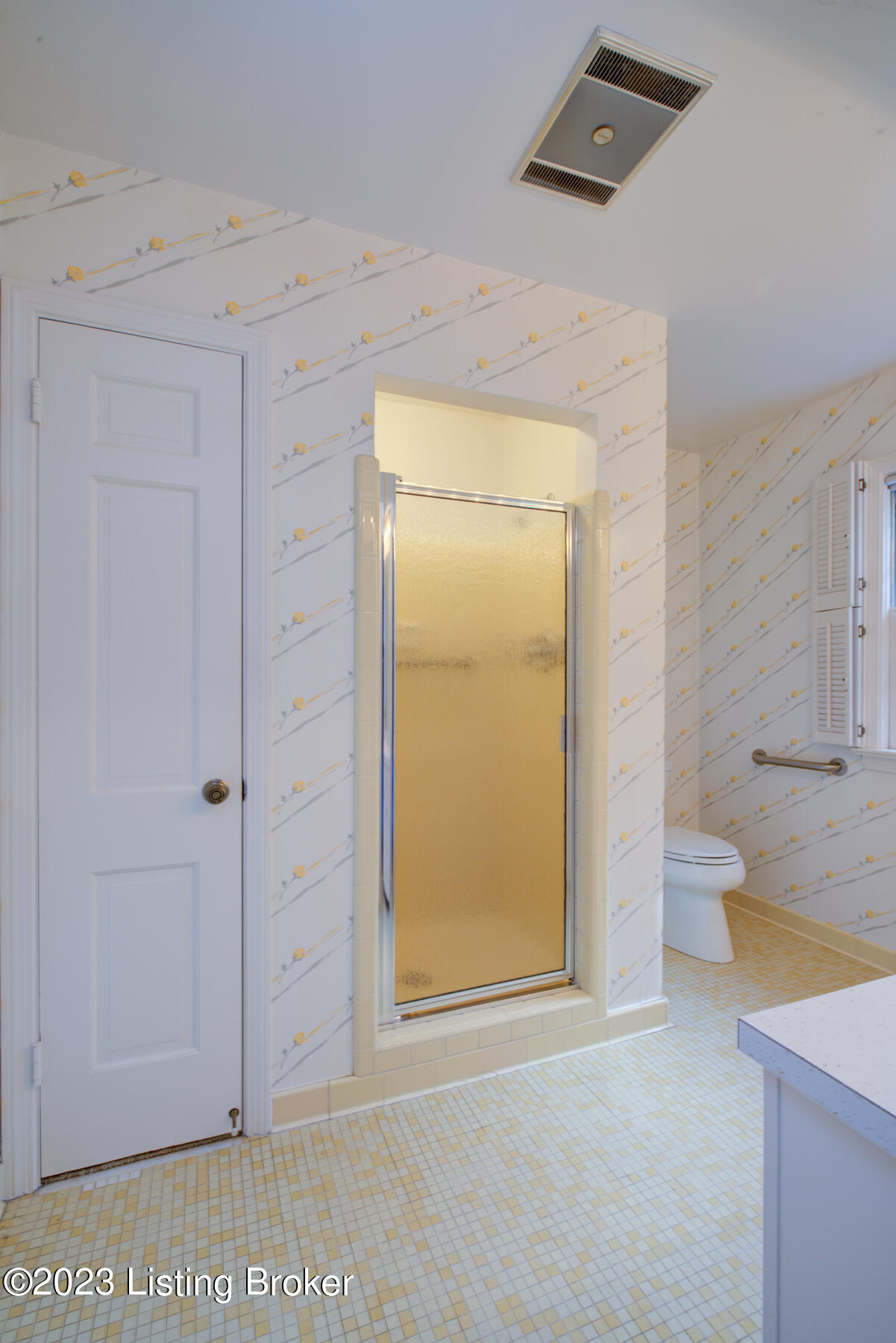 5709 Apache Road Louisville, KY 40207 - Photo 16 of 41 GSP-5709_Apache_Rd-19
