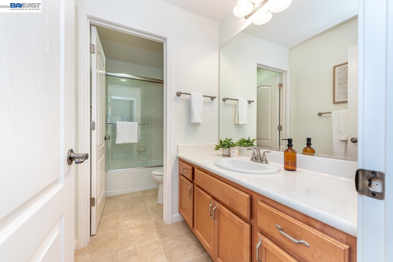 2527 Coldstream Way Hayward, CA 94545 - Photo 44 of 72