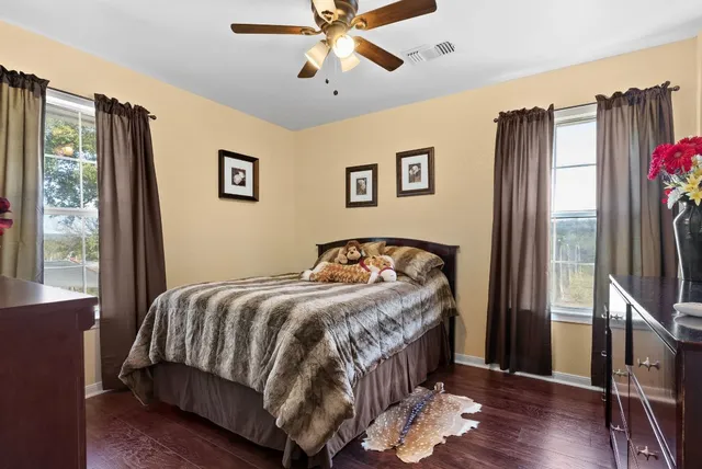 $585,000 | 207 County Road 4492, Kempner, TX 76539