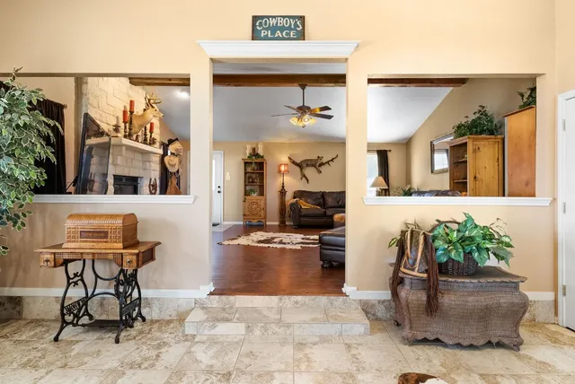 $585,000 | 207 County Road 4492, Kempner, TX 76539