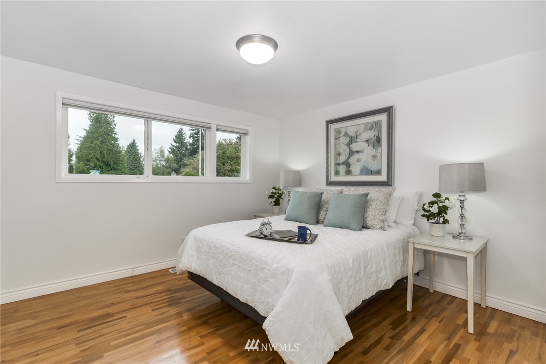 2432 Edmonds Avenue Northeast Renton, WA 98056 - Photo 14 of 22