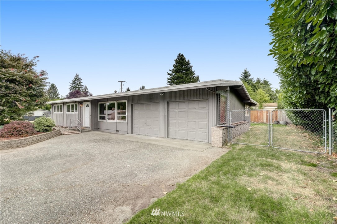 2432 Edmonds Avenue Northeast Renton, WA 98056 - Photo 22 of 22