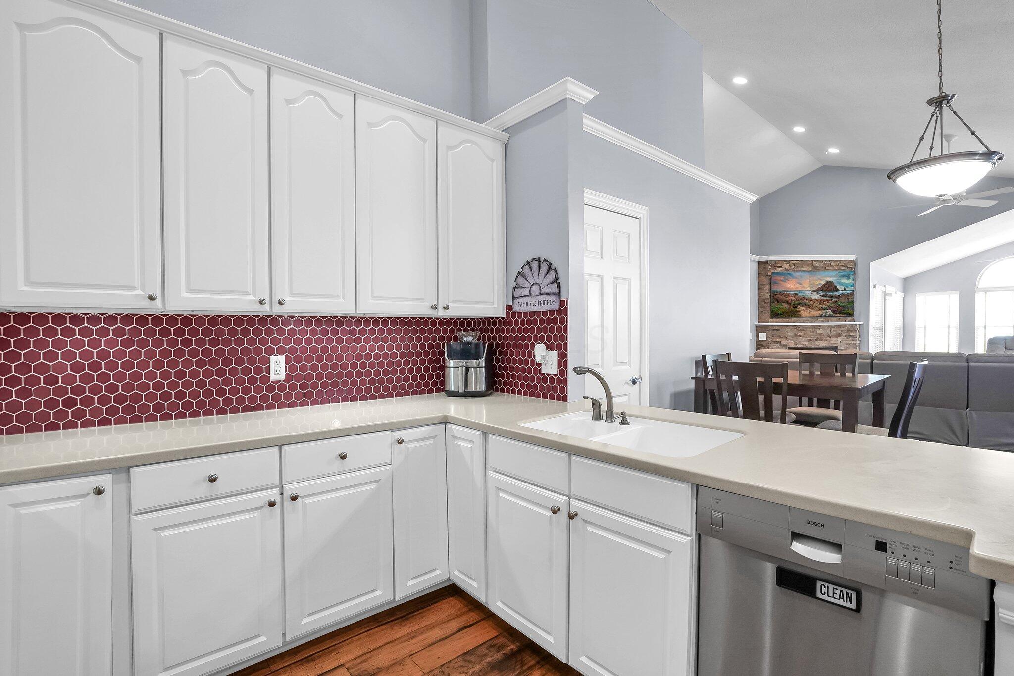 4887 Rays Circle Dublin, OH 43016 - Photo 13 of 32 Kitchen