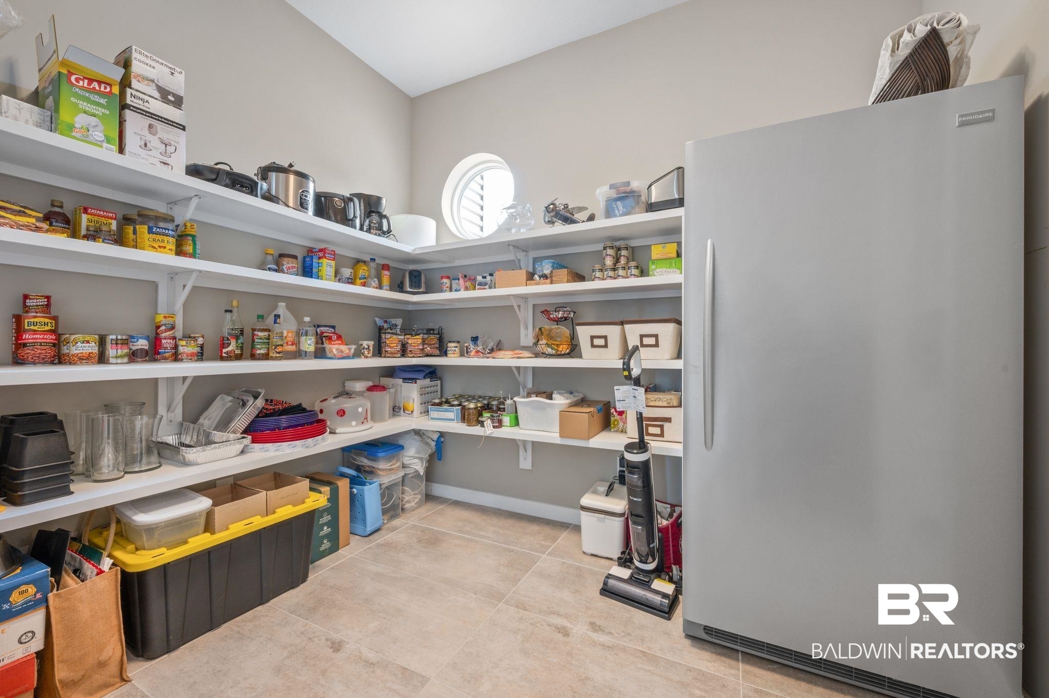 3840 Cotton Way Orange Beach, AL 36561 - Photo 18 of 75 View of pantry