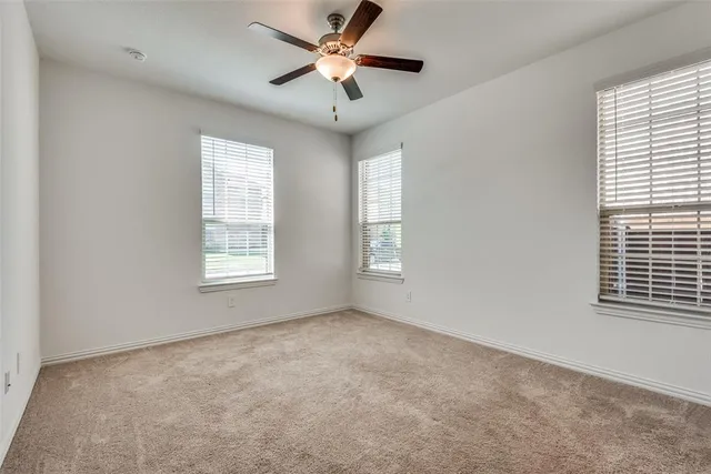 $1,895 | 2925 South Griffin Lane, Crandall, TX 75114