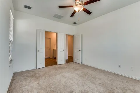 $1,895 | 2925 South Griffin Lane, Crandall, TX 75114