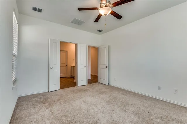 $1,895 | 2925 South Griffin Lane, Crandall, TX 75114