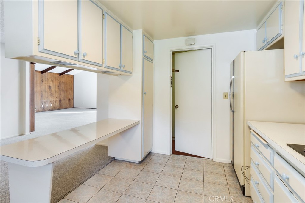 5150 Leon Court Riverside, CA 92505 - Photo 8 of 27