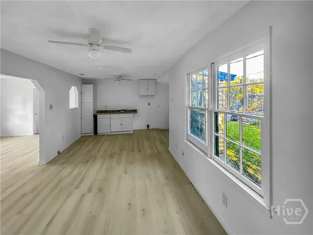 $1,700 | 1518 Heron Street, Savannah, GA 31415