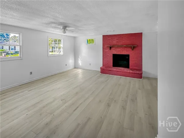 $1,700 | 1518 Heron Street, Savannah, GA 31415