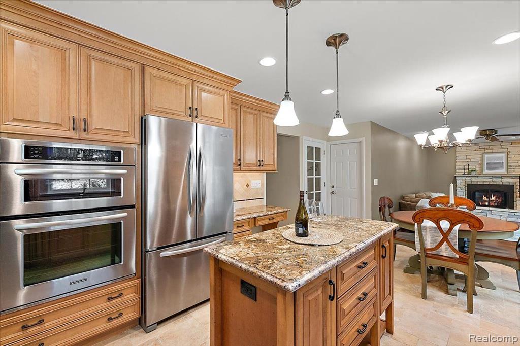 144 Oaklane Drive Rochester Hills, MI 48306 - Photo 19 of 74