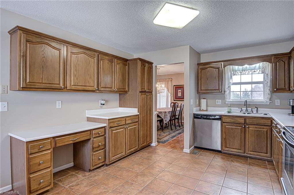 473 Beech Ridge Road Thomasville, NC 27360 - Photo 14 of 34 Gallery Image 14