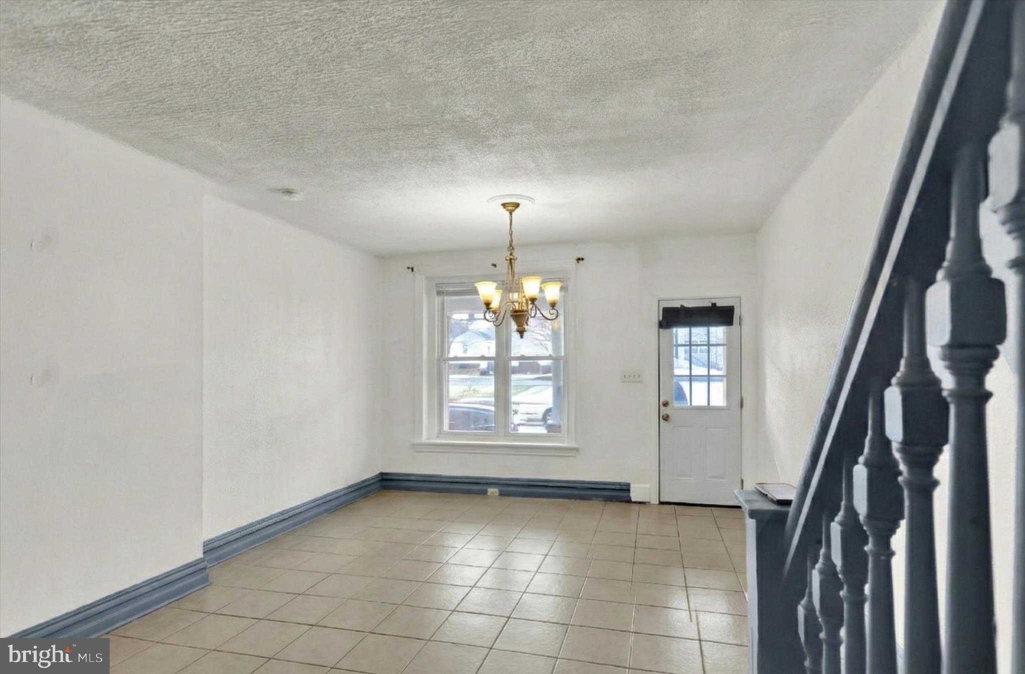 1231 Perry Street Reading, PA 19604 - Photo 8 of 27 2