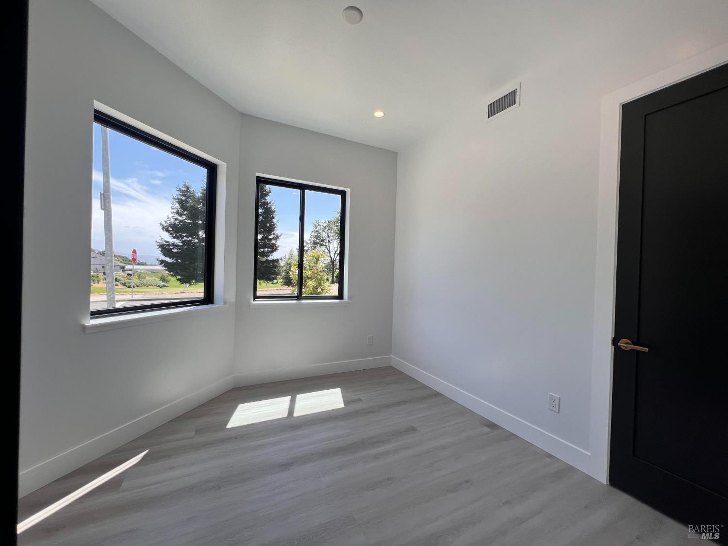 3701 Cross Creek Road Santa Rosa, CA 95403 - Photo 4 of 36